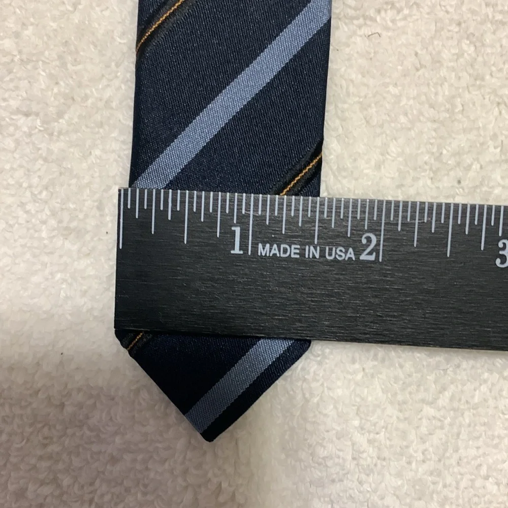 Ermenegildo Zegna Men’s 100% Silk Classic Blue Striped Tie Luxury Professional